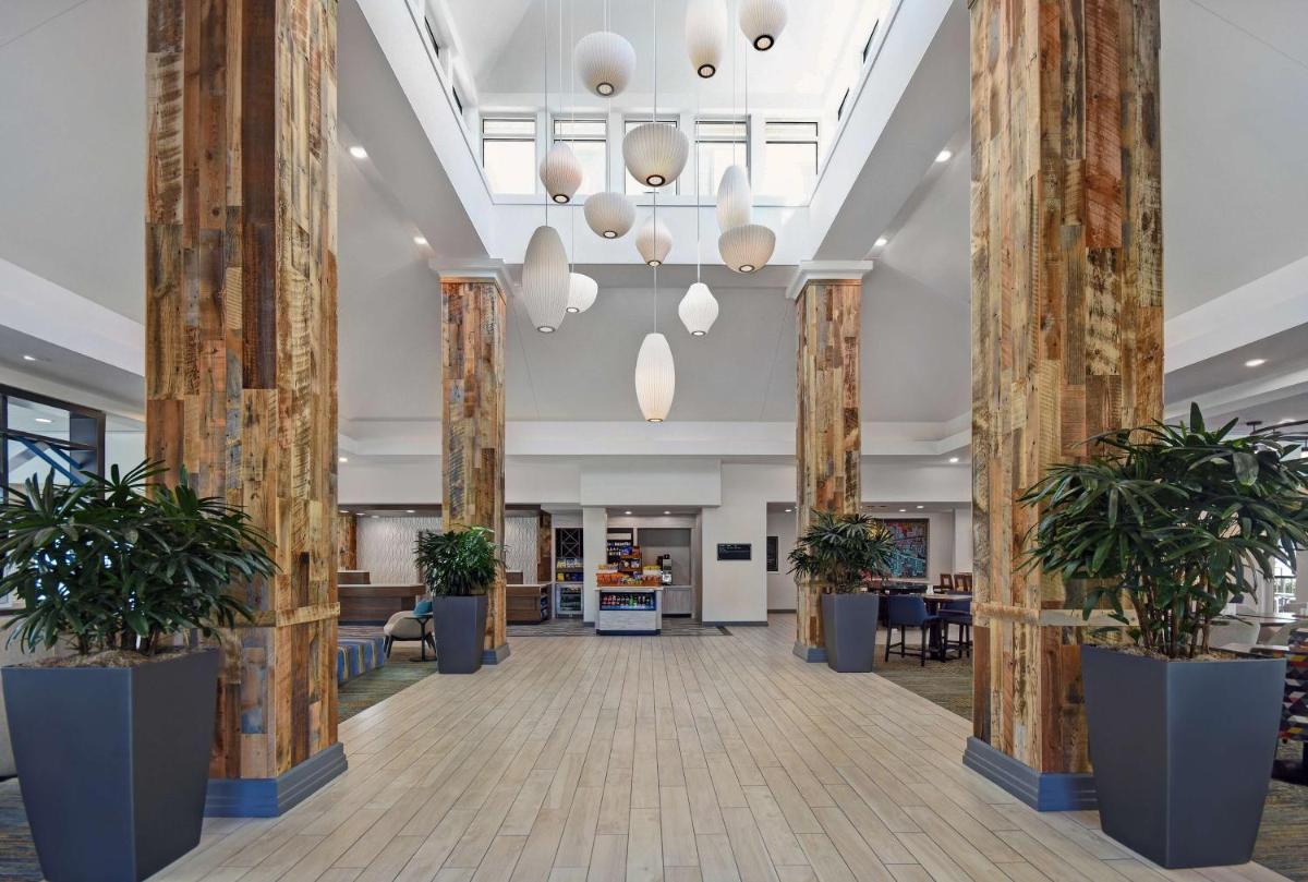 Hilton Garden Inn Houston/Galleria Area - Housity