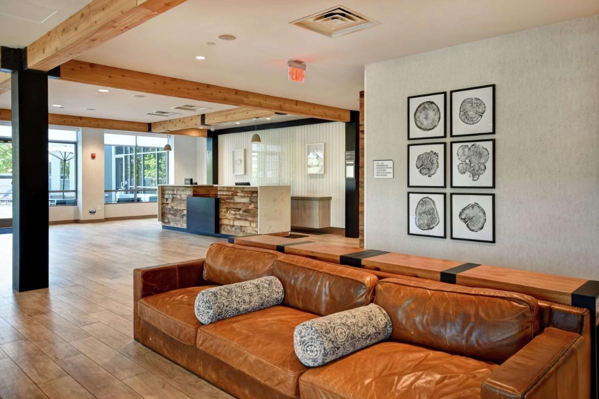 Hilton Garden Inn Jackson - Housity