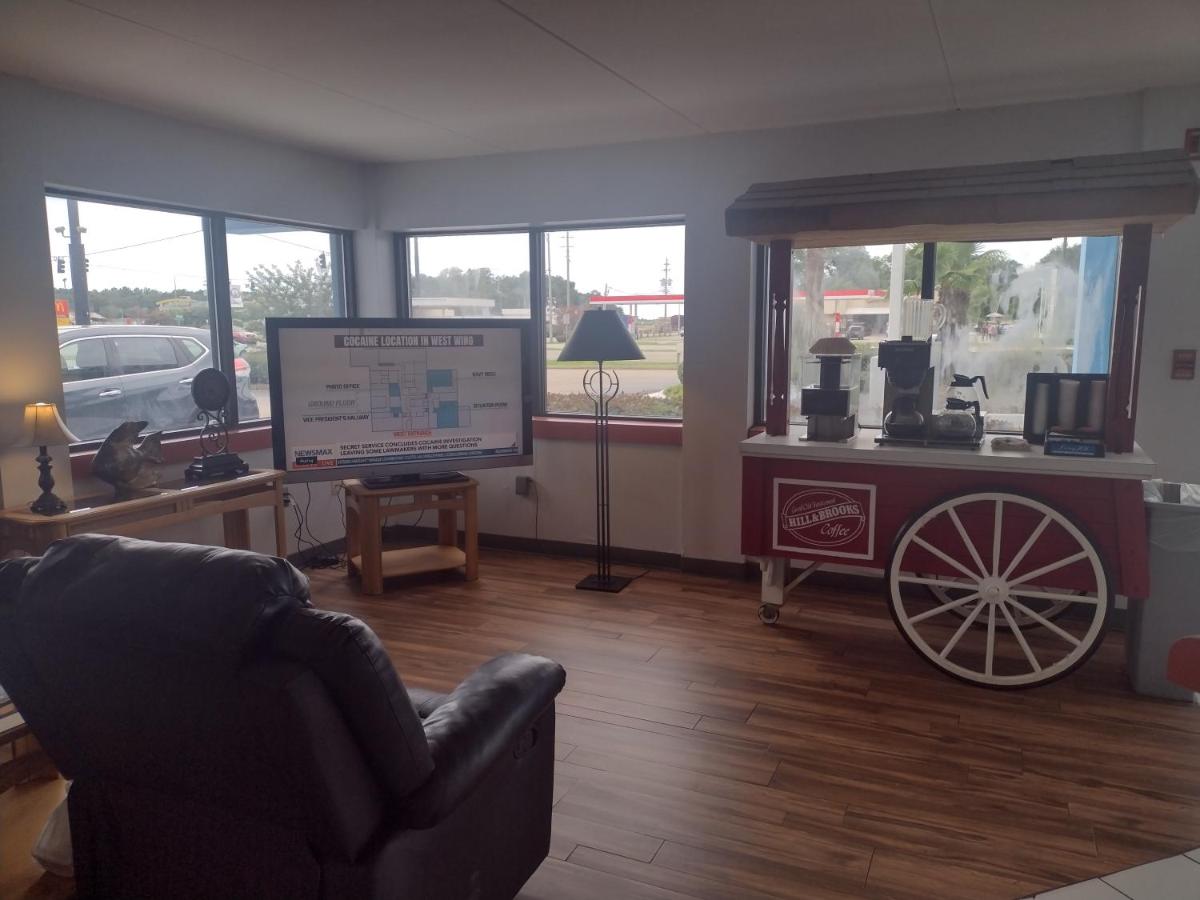 Wind Chase Inn - Housity