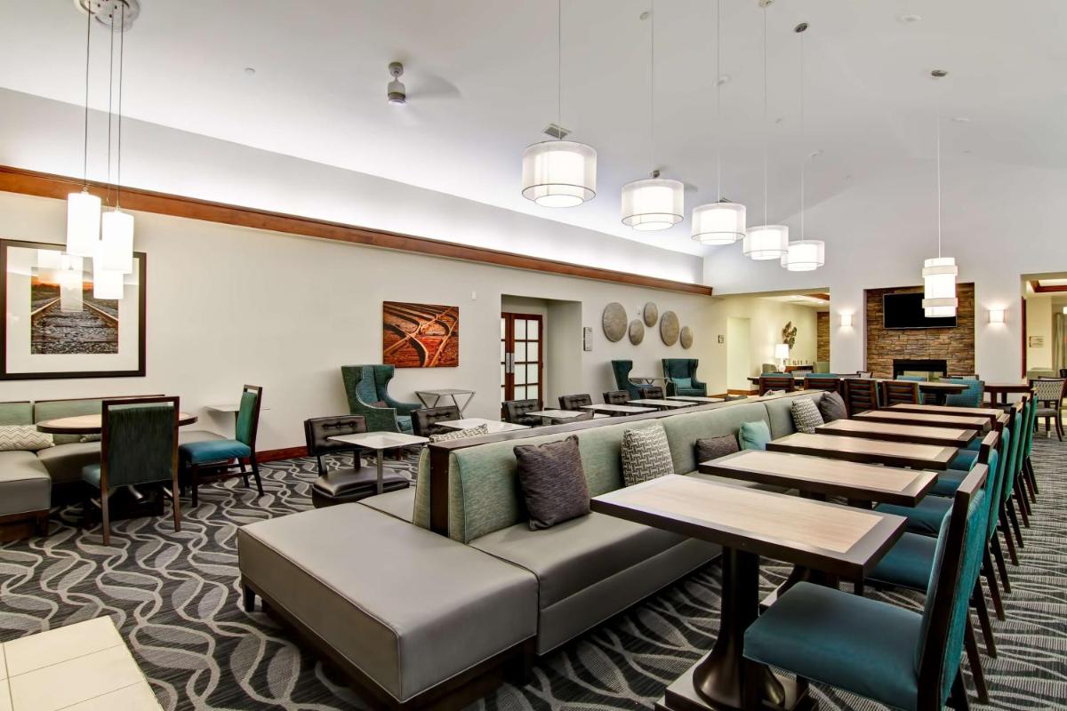 Homewood Suites by Hilton Bentonville-Rogers - Housity