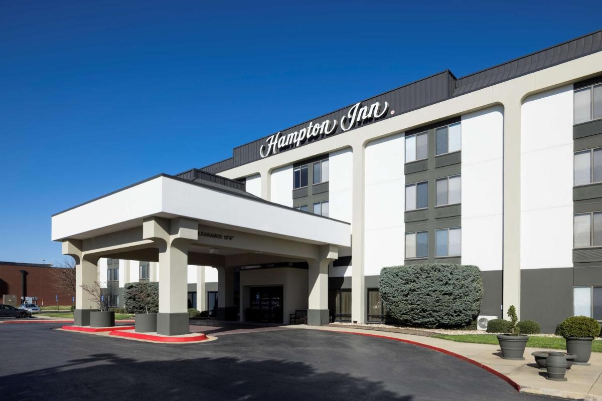 Hampton Inn Bentonville-Rogers - Housity