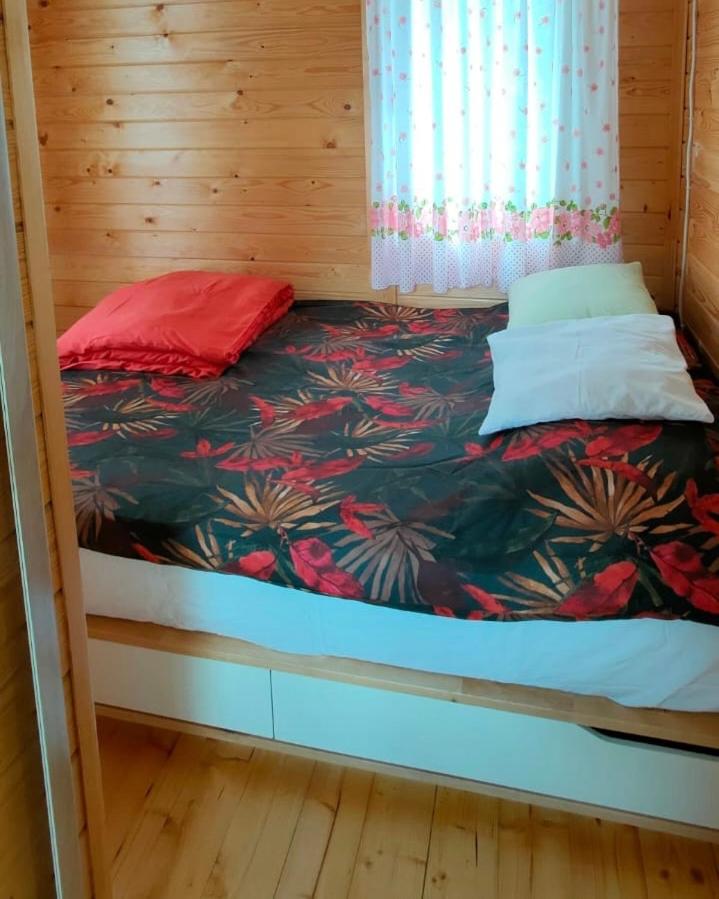 Rodzinna Przystań - Housity