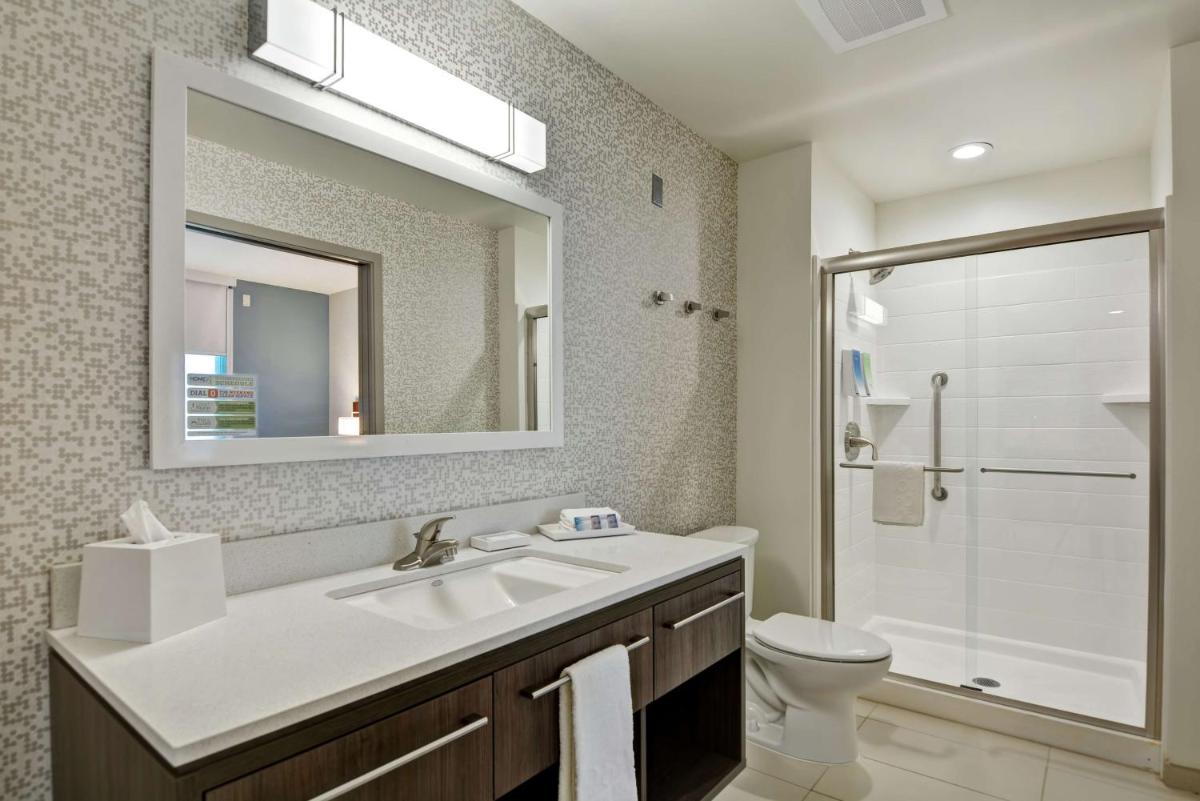 Home2 Suites By Hilton Madison Huntsville Airport - Housity