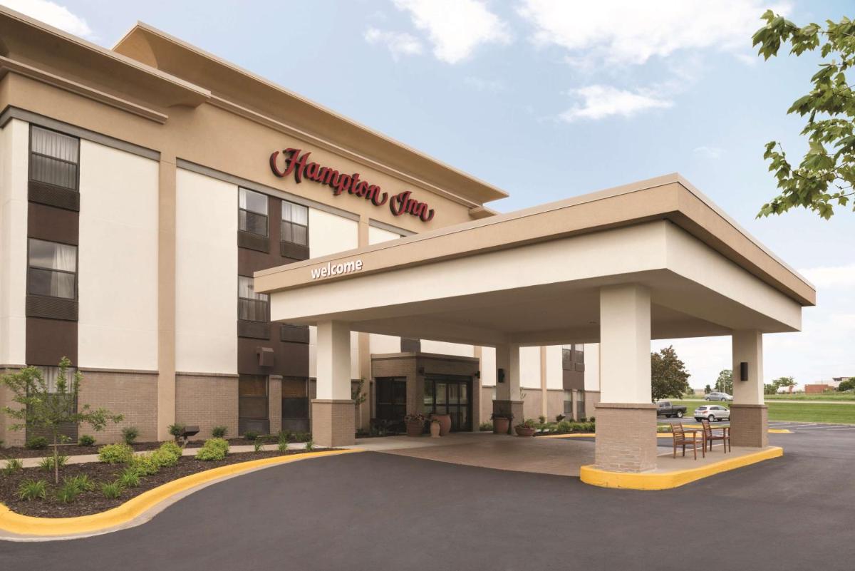 Hampton Inn Minneapolis St. Paul-Woodbury - Housity