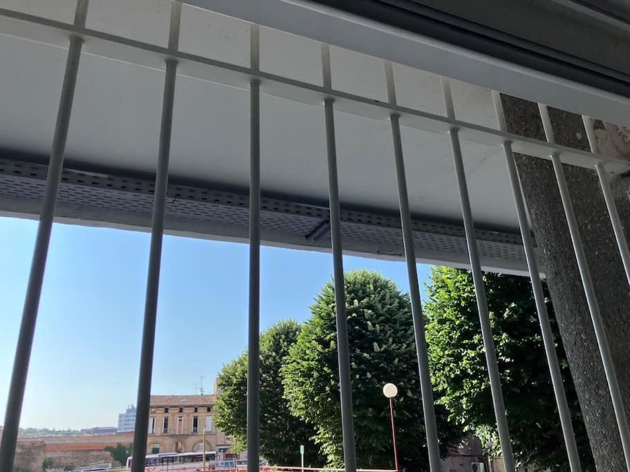Suitetrails - Appartement Gare Matabiau Métro Parking 37m2