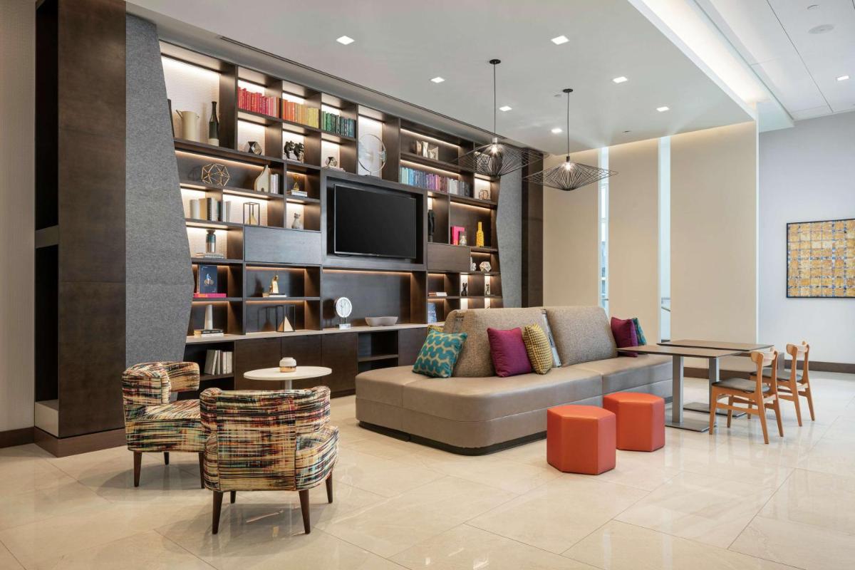Home2 Suites By Hilton Denver Downtown Convention Center - Housity