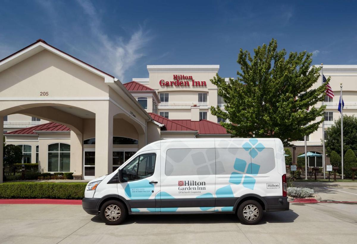 Hilton Garden Inn DFW North Grapevine - Housity
