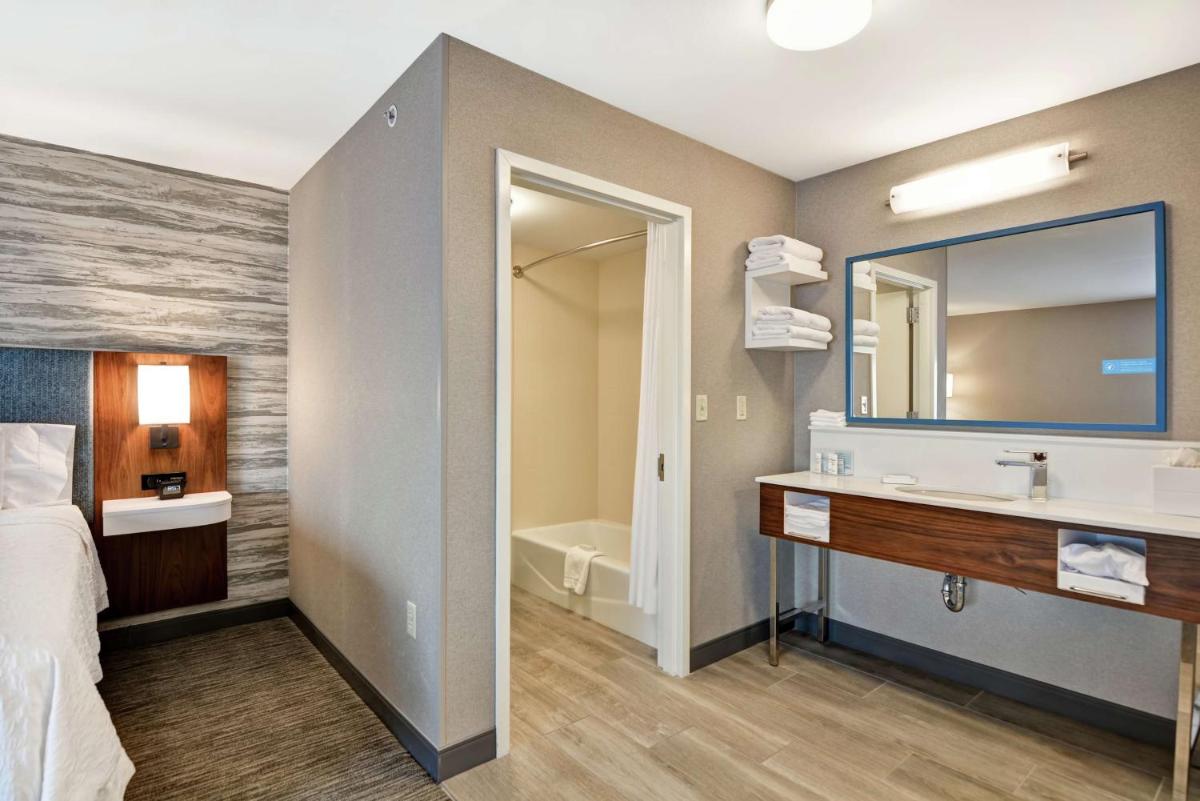 Hampton Inn by Hilton Moab Arches National Park - Housity