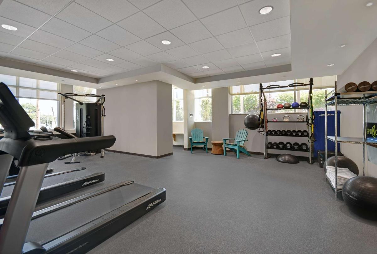 Home2 Suites by Hilton Atlanta Airport North - Housity
