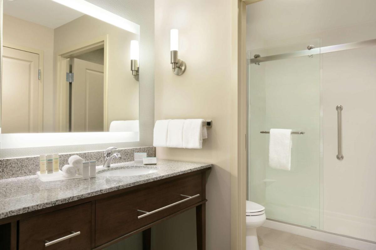 Homewood Suites By Hilton Hartford Manchester - Housity