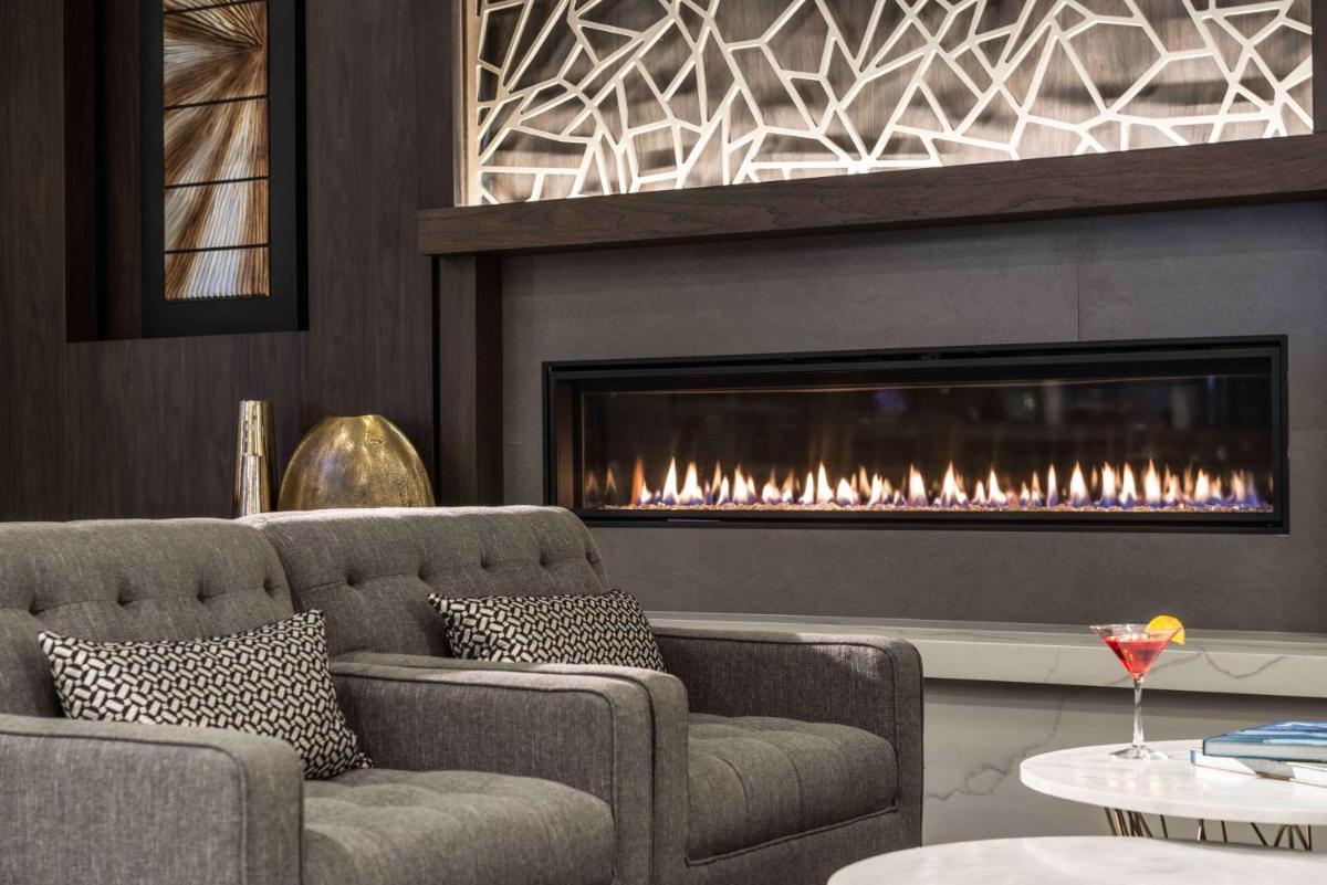 Hilton Garden Inn Foxborough Patriot Place - Housity