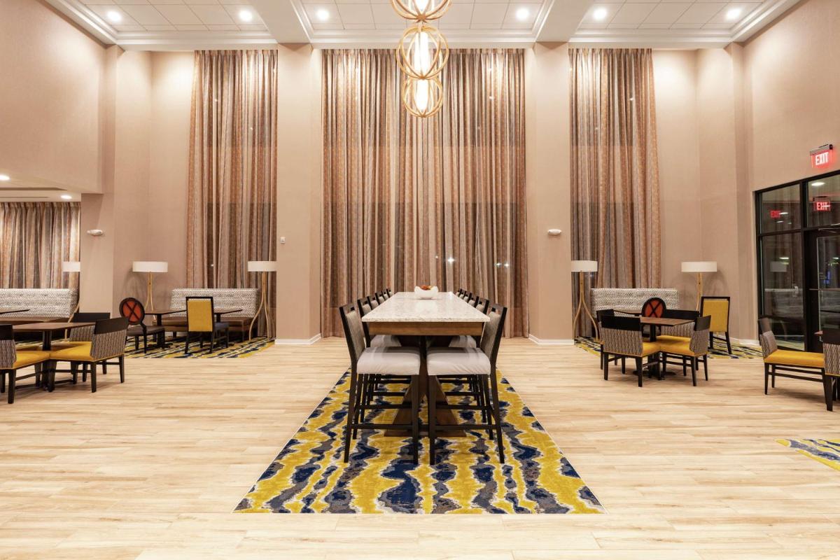 Hampton Inn & Suites By Hilton-Columbia Killian Road - Housity