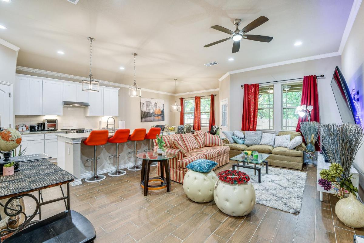 Grand Prairie Gem with Yard Near Top Attractions! - Housity