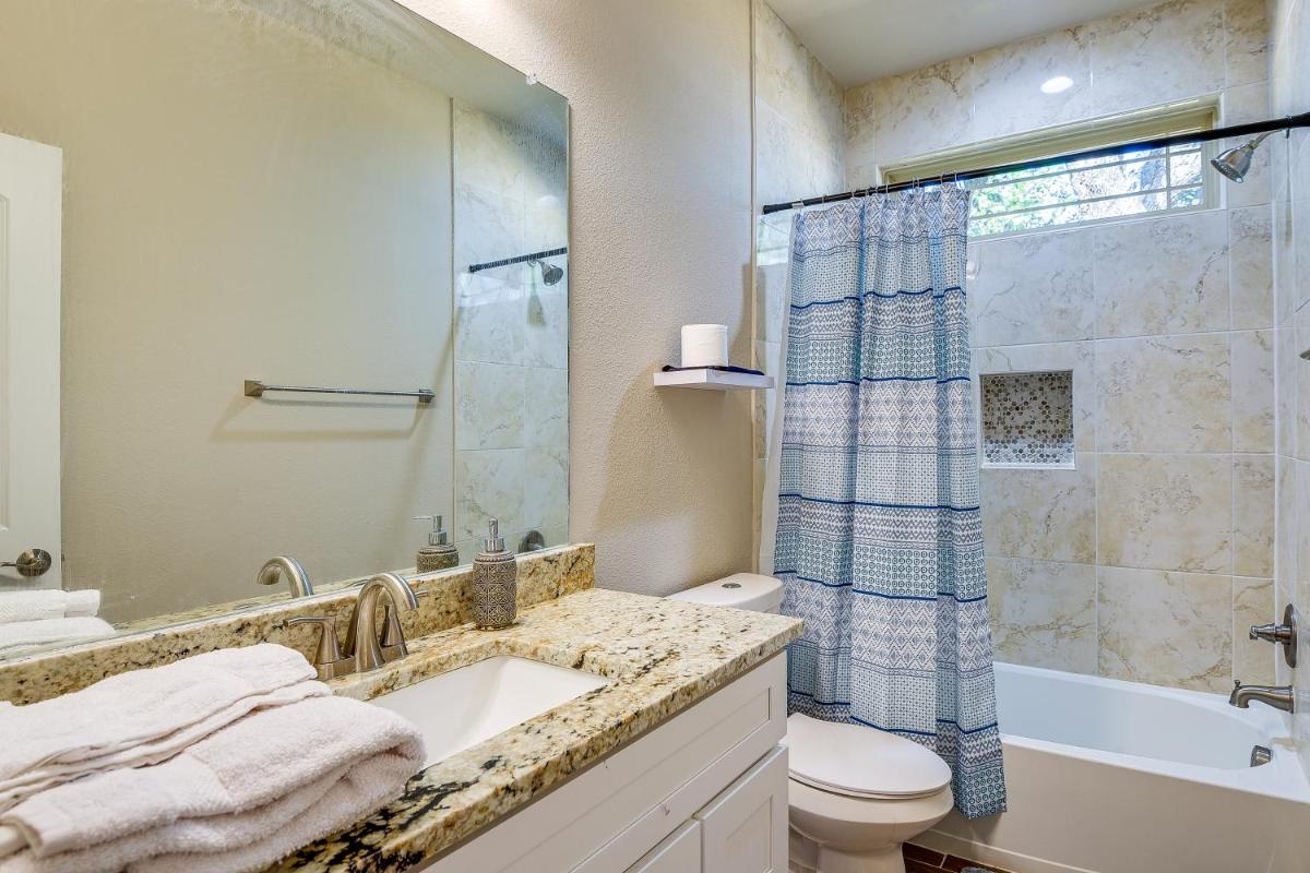 Grand Prairie Gem with Yard Near Top Attractions! - Housity