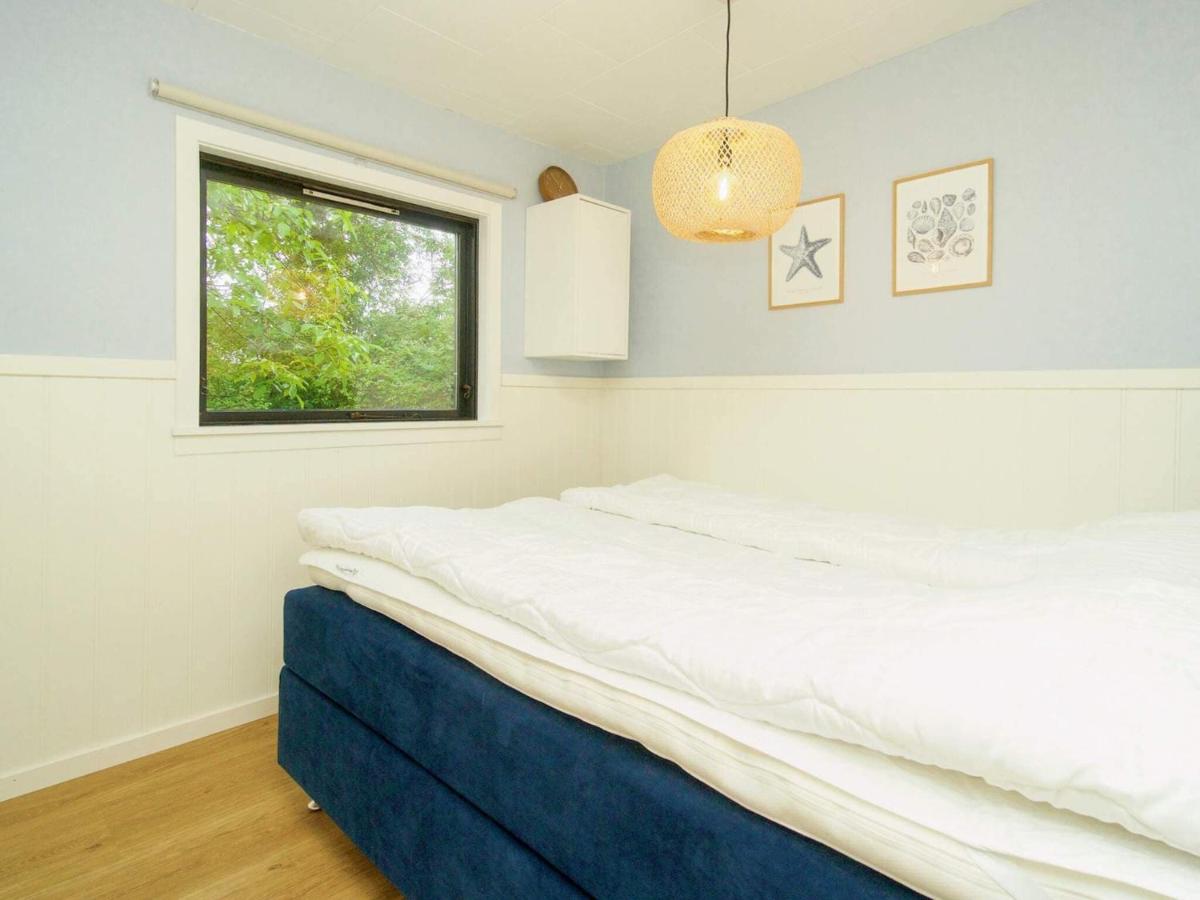 5 person holiday home in Vejby - Housity