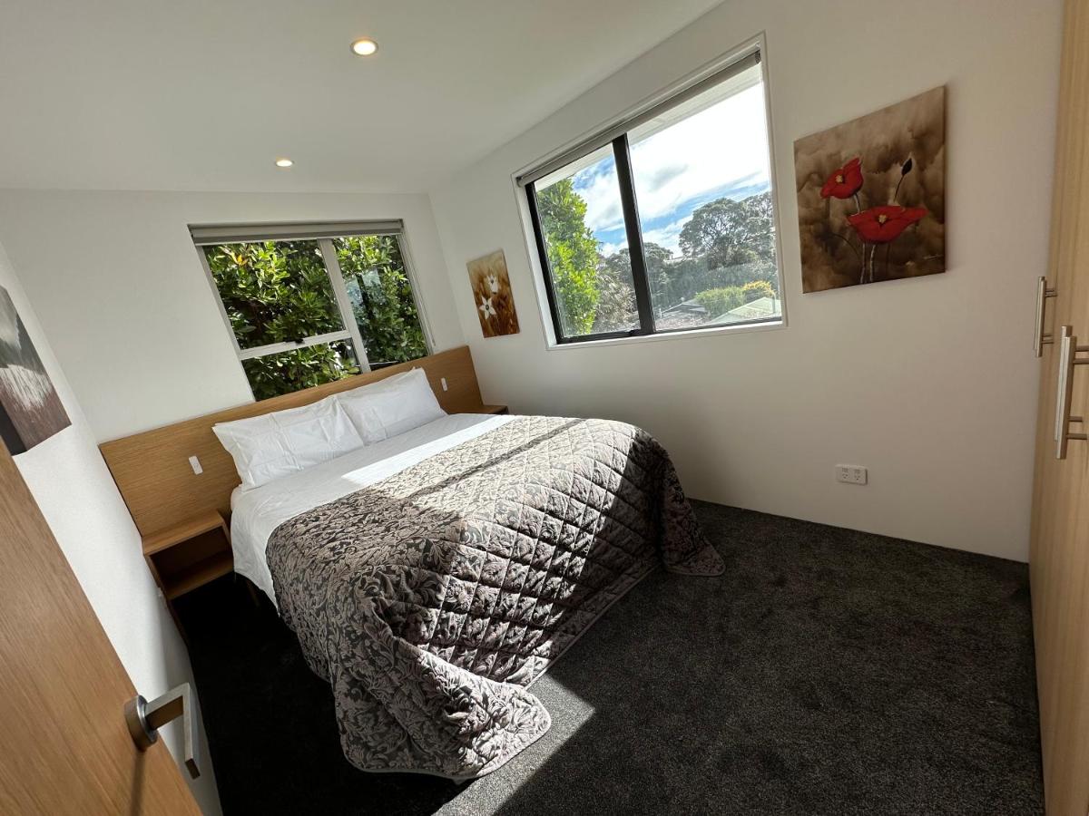 Suitetrails - Plymouth Central City 2 Bedroom Apartments