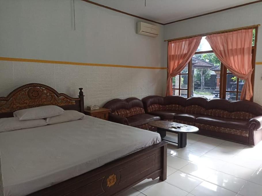 Jimbaran House - Housity