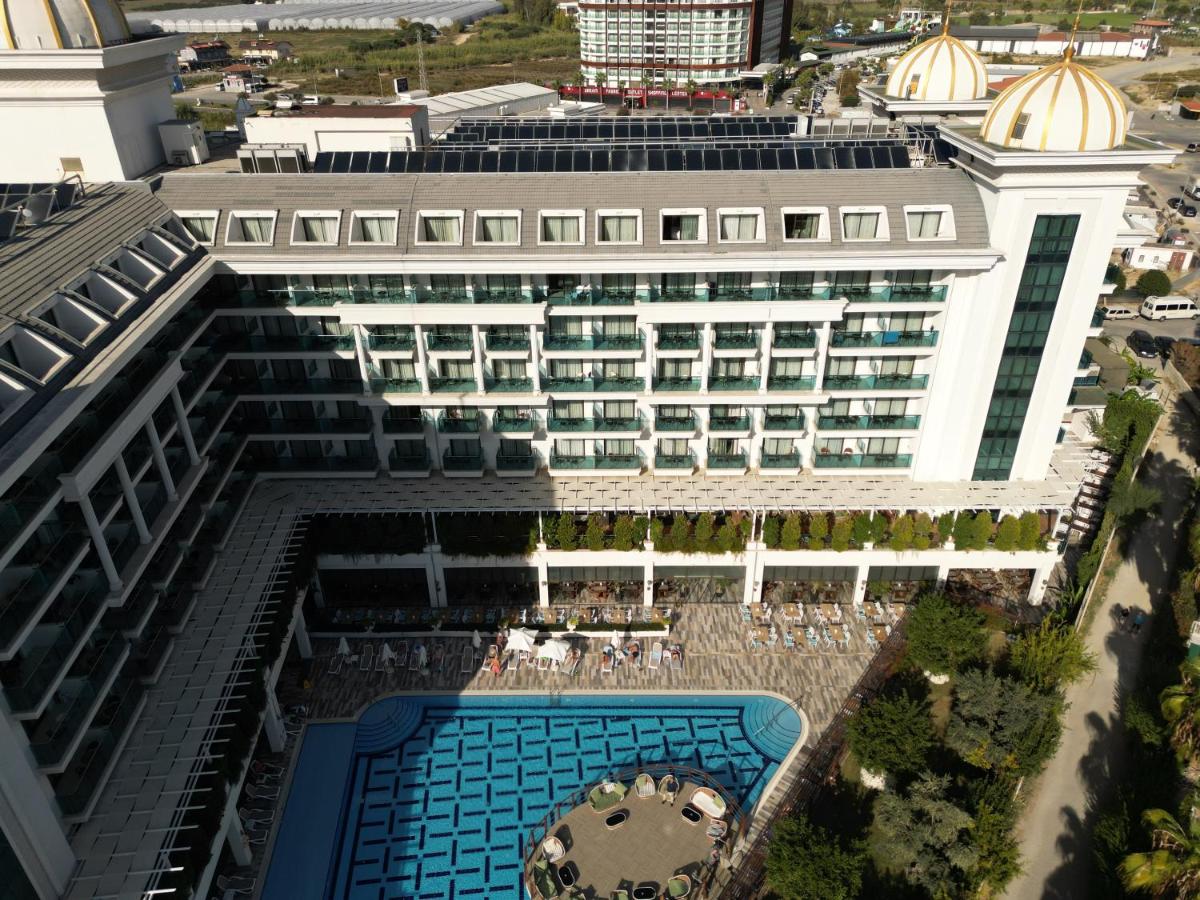 Castival Hotel - Housity