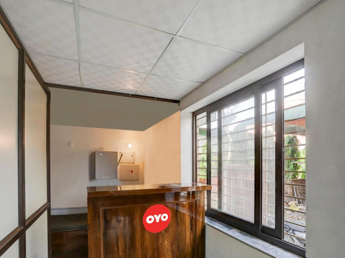OYO Flagship 81275 Rg Sumanglam Farms - Housity