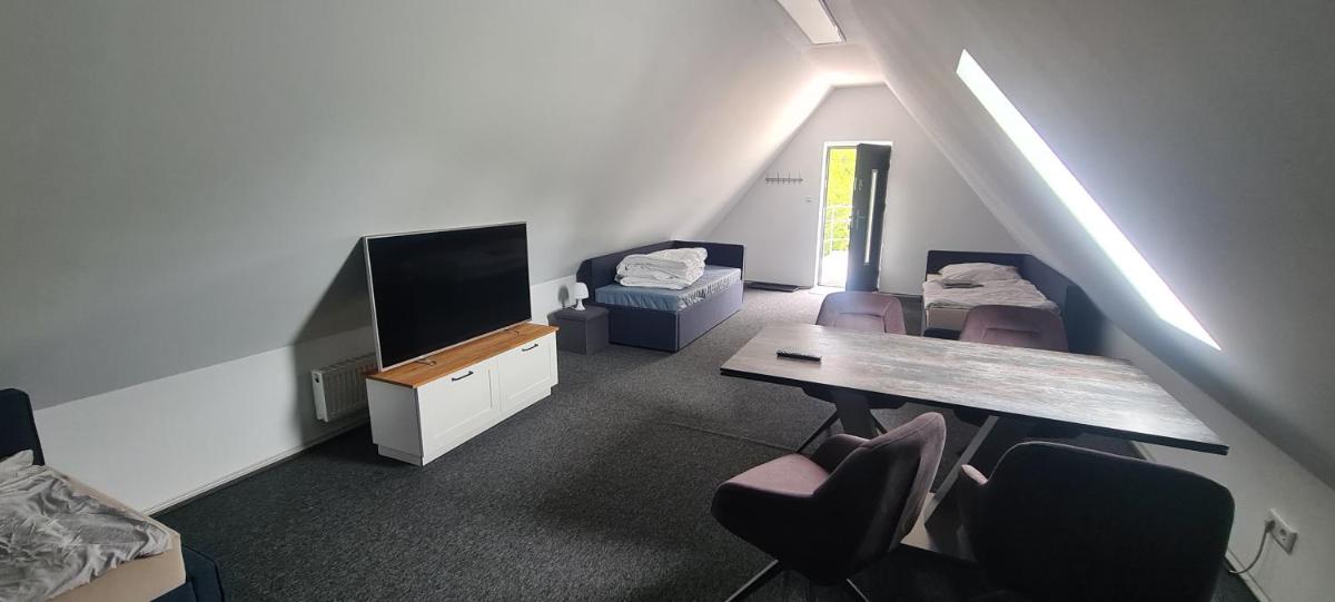 Warzalas Apartement 2 Ferienwohnung - Housity