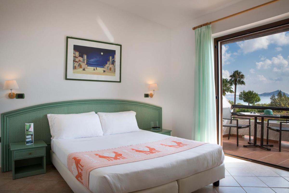Cormoran Resort Villasimius - Housity