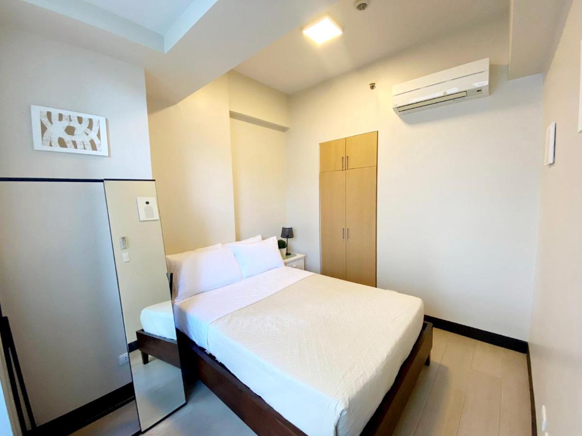 Modern One Bedroom Condo at Mactan, Cebu - Housity