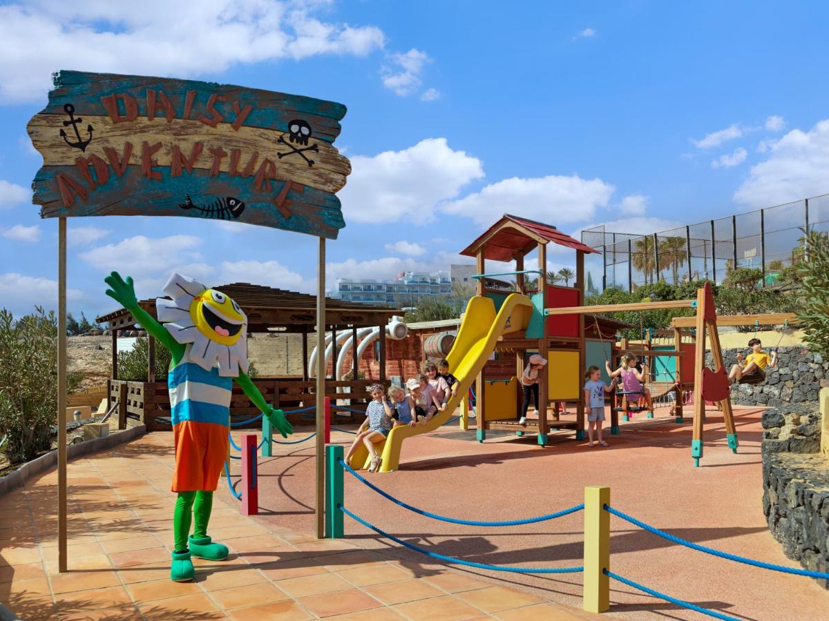 Zona de juegos infantil en H10 Tindaya
