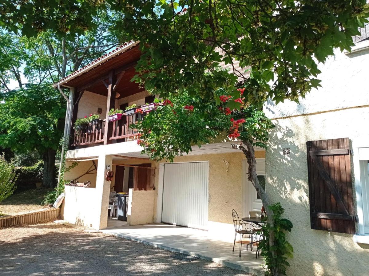 Charmant petit appartement - Housity