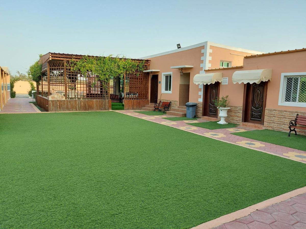 AlMazyona Chalet إستراحة المزيونه للتأجير - Housity