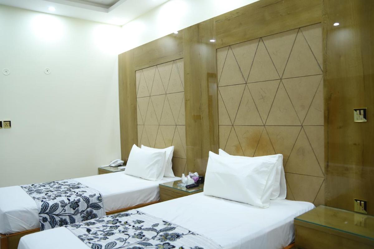 Roomi Rezidor Guest House - Housity