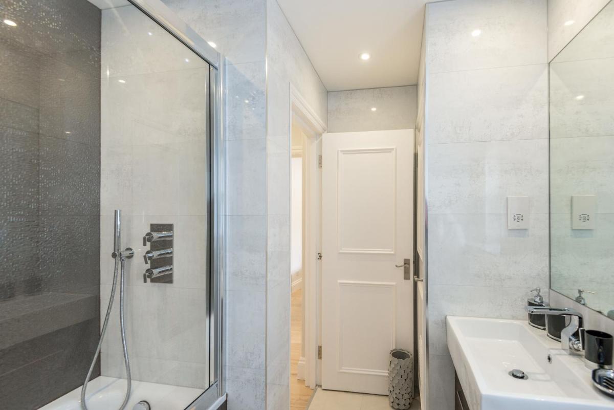 High Street Kensington Apartment - Housity