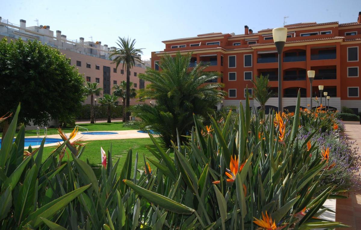 Apartment De Jardines - Housity