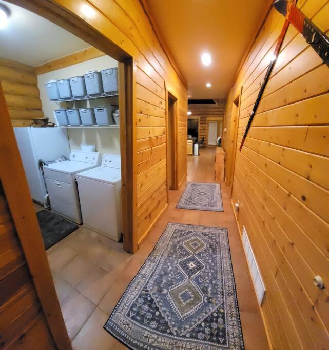 Windsong Lodge-Hot Tub/Mtn View/Breck/Hunt Unit500 - Housity
