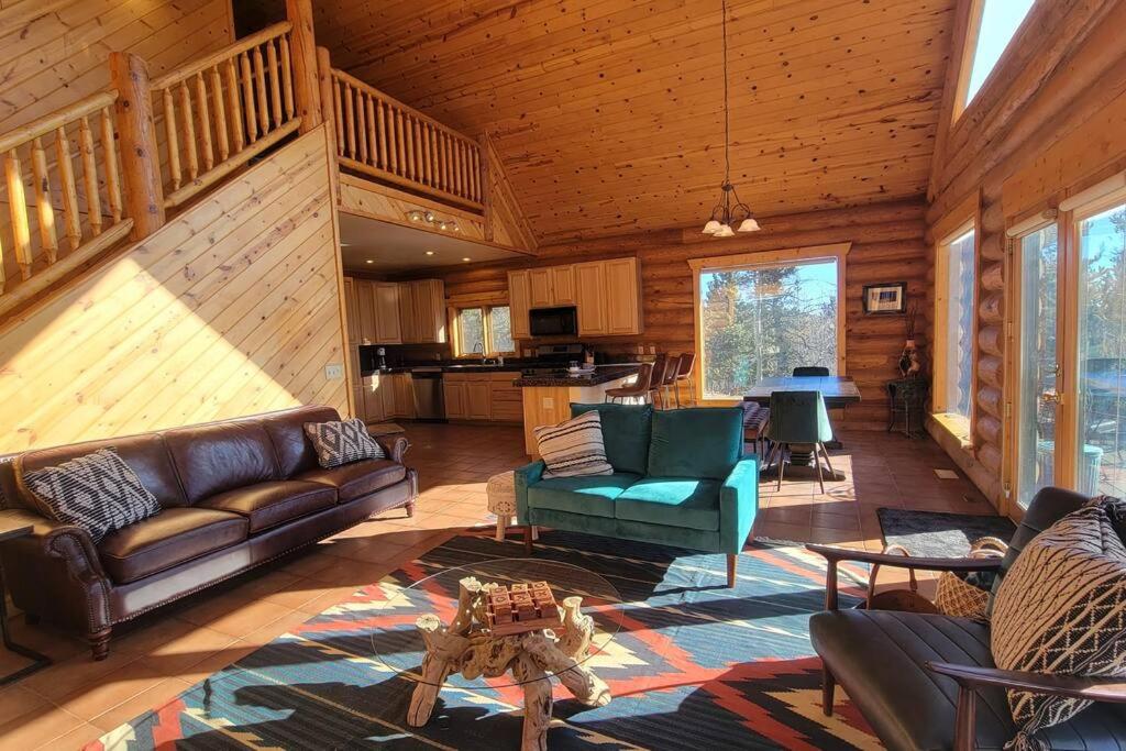 Windsong Lodge-Hot Tub/Mtn View/Breck/Hunt Unit500 - Housity