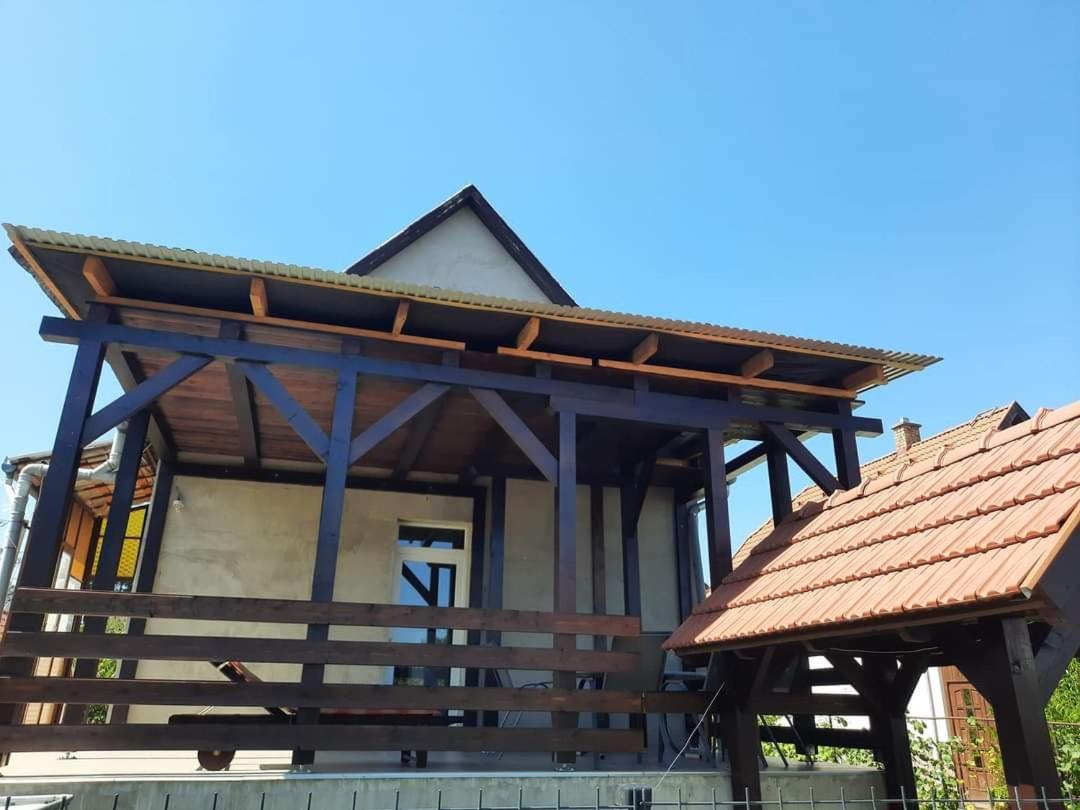 Faragó Apartman - Housity