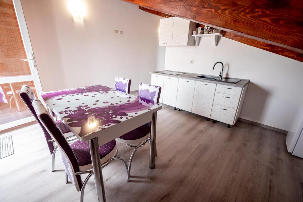 Casa de Vacanță S&B - Housity