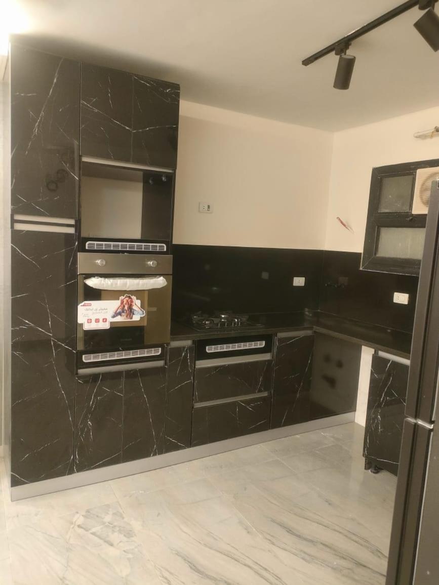 Azad apartment - Housity