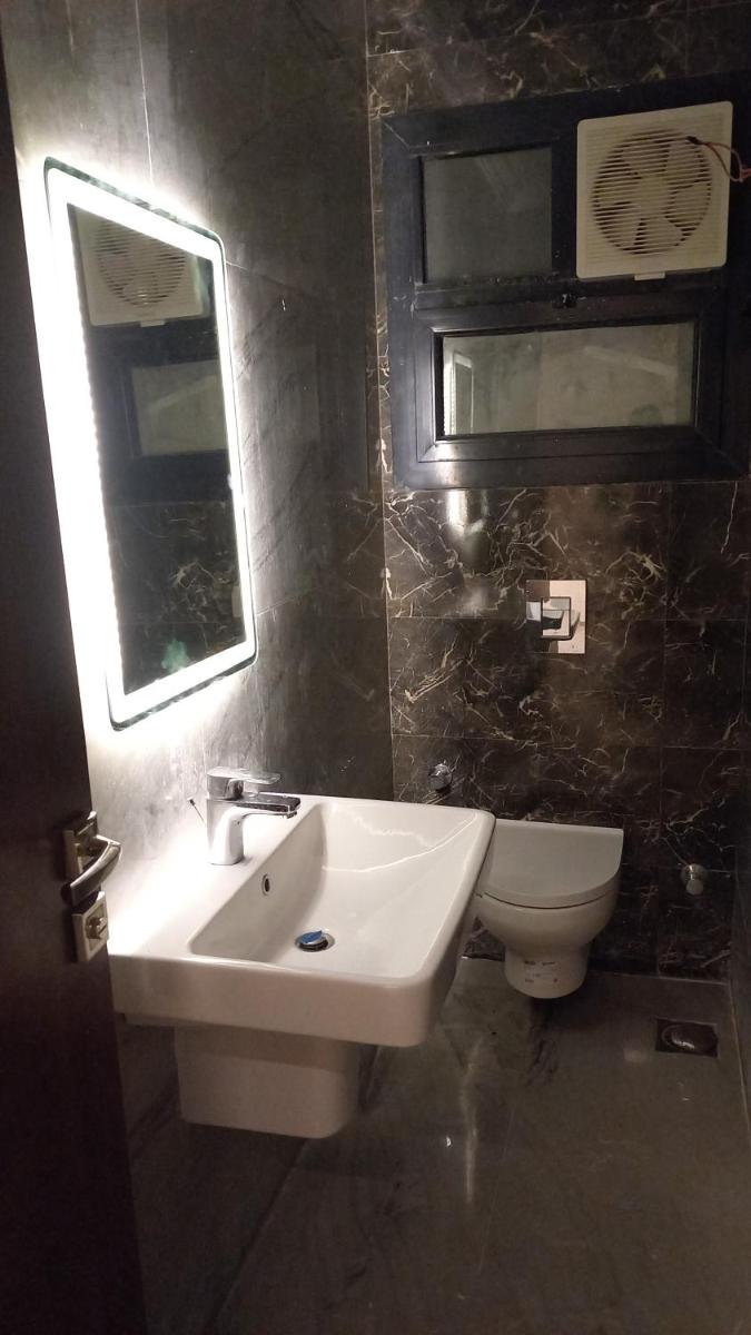 Azad apartment - Housity