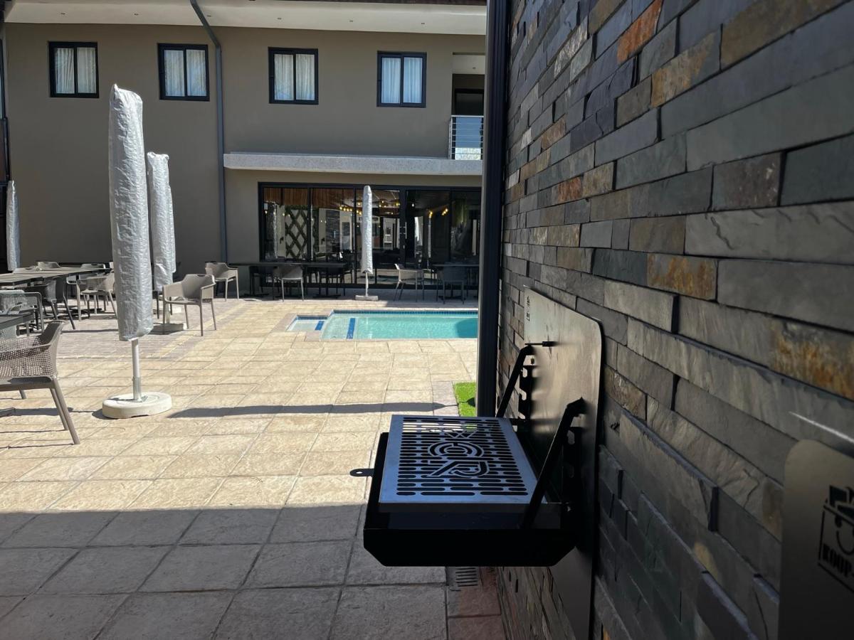 Suitetrails - Riverleaf Hotel