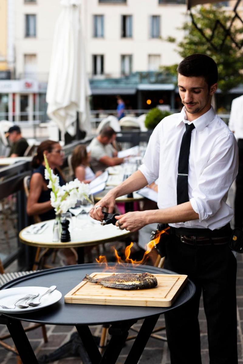 Clients de l'établissement Hôtel Restaurant le Touring - Teritoria