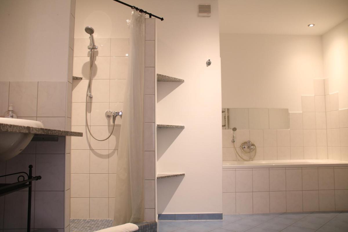 Hotel Goldene Krone Innsbruck - Housity