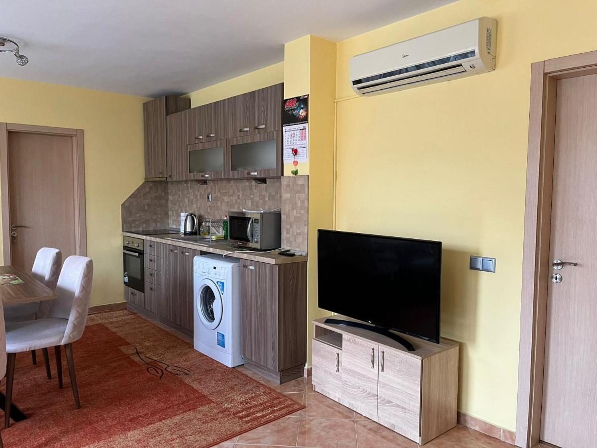 Apartment Sanik - Housity