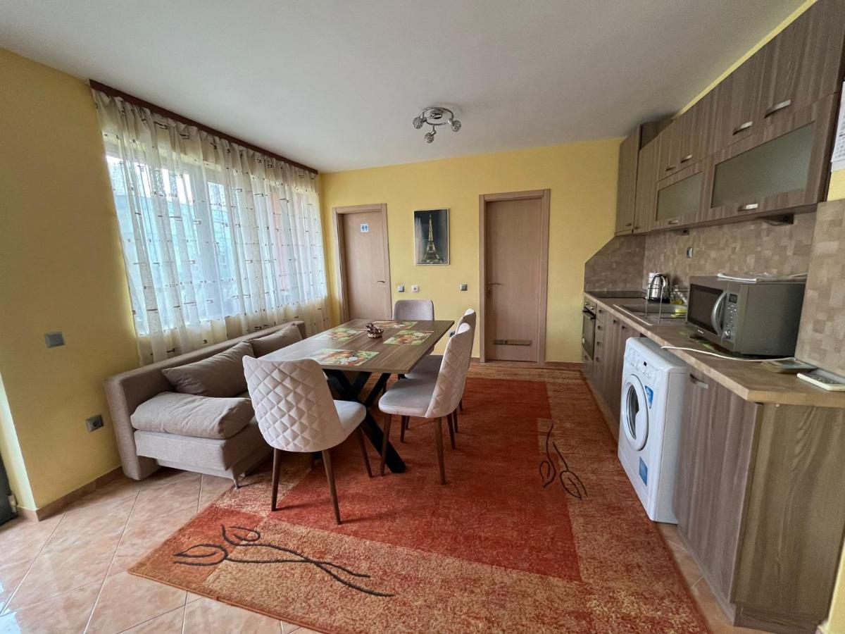 Apartment Sanik - Housity