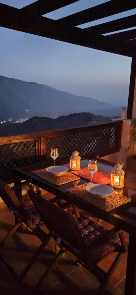 Carataunas House Alpujarra - Housity