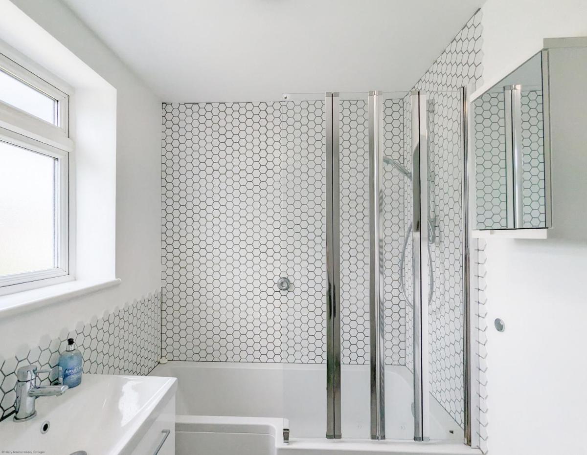 Brook House - Emsworth - Housity