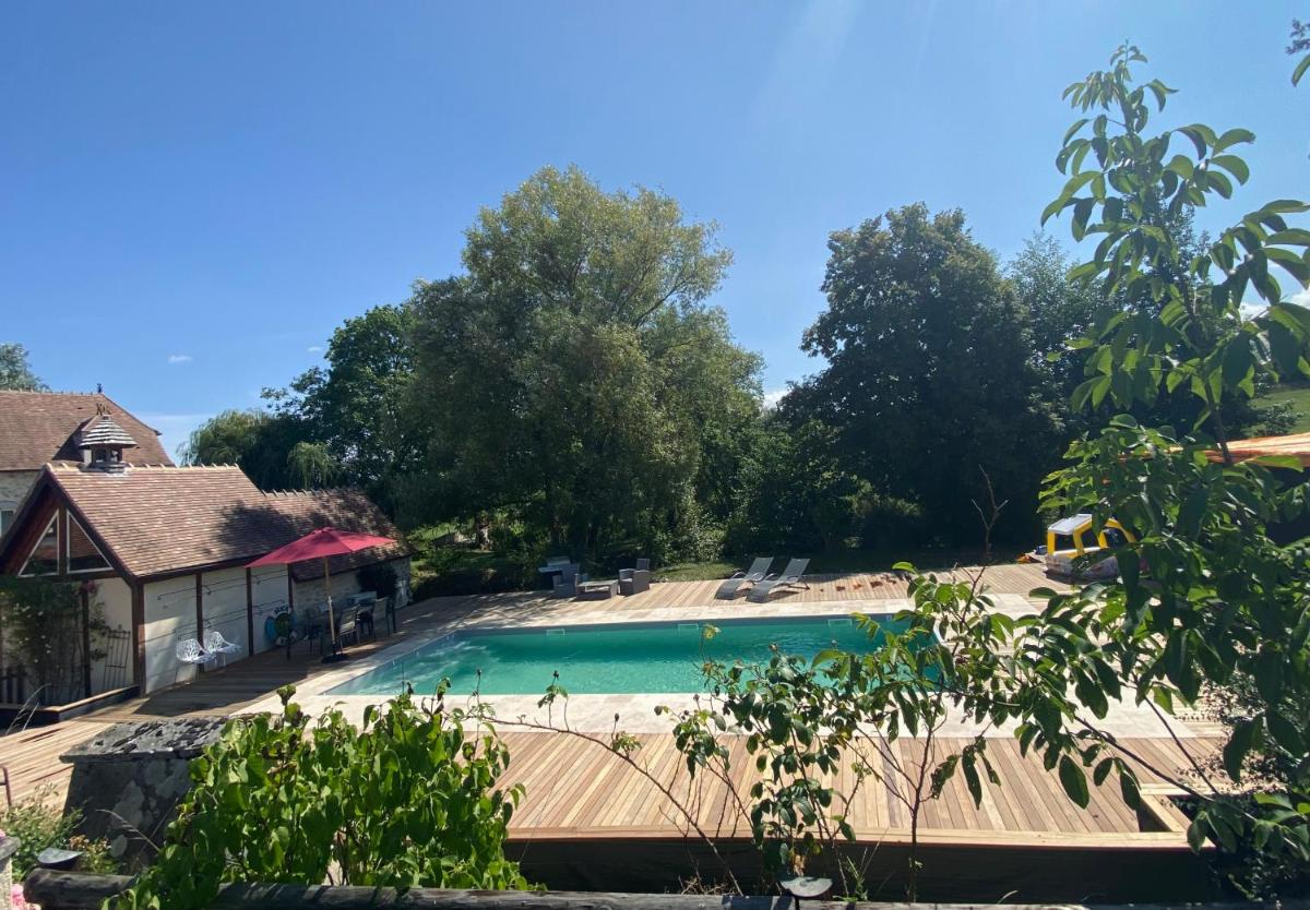 Moulin Le Fleurie - Housity