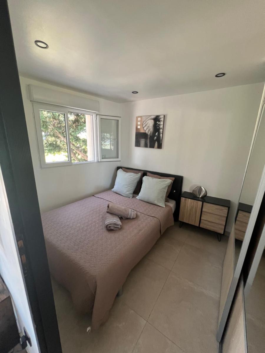 Mini Villa 30 m2 max 4 personnes - Housity