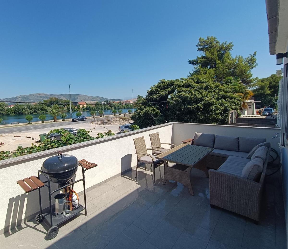 Apartman Metković - Housity