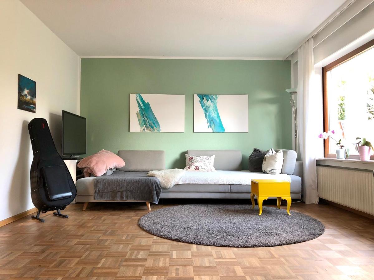 130qm-Haus-Terasse-großer Garten-ruhig - Housity