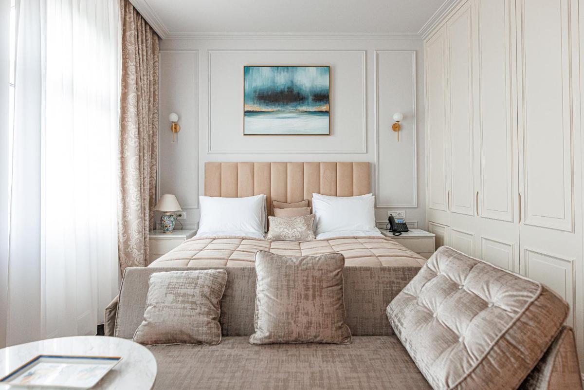 Hotel Balkan - Housity